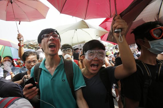 Hong Kong, continuano le proteste