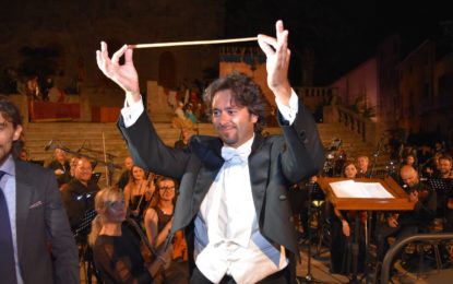 Filippo Arlia omaggia Beethoven al Politeama di Catanzaro